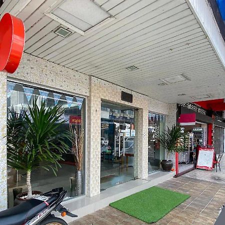 Coop Hotel Кангар Экстерьер фото