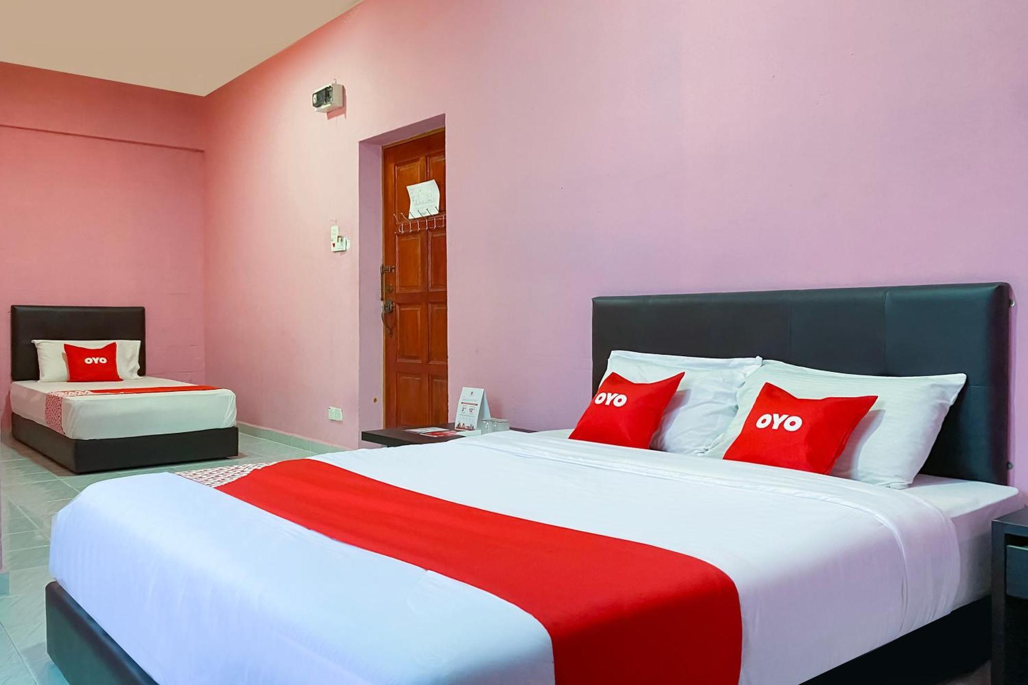 Coop Hotel Кангар Экстерьер фото