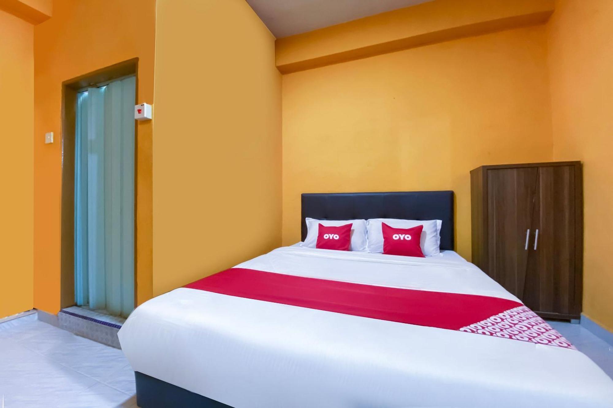 Coop Hotel Кангар Экстерьер фото