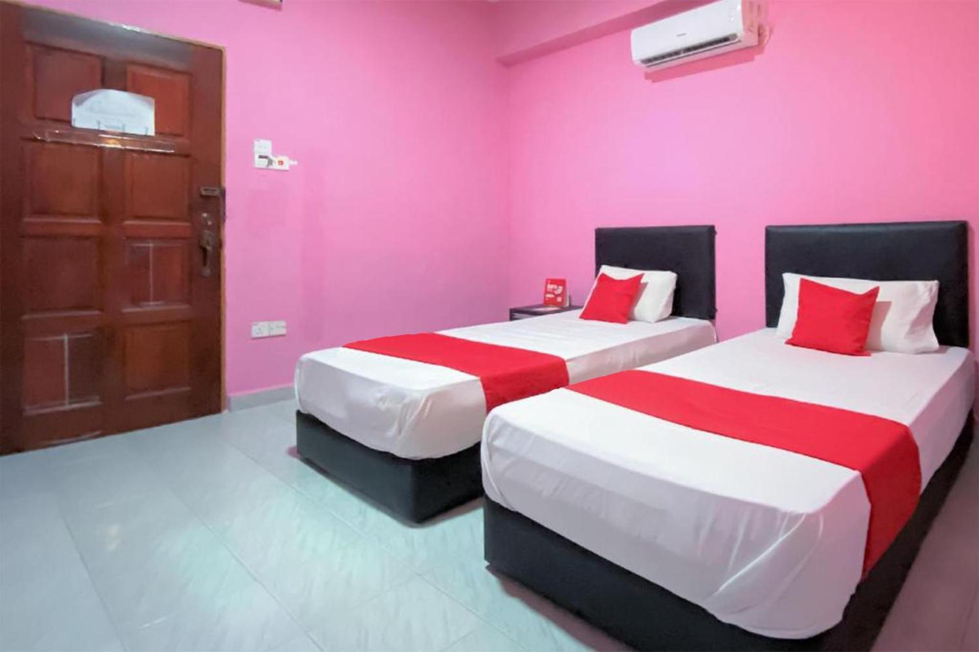 Coop Hotel Кангар Экстерьер фото